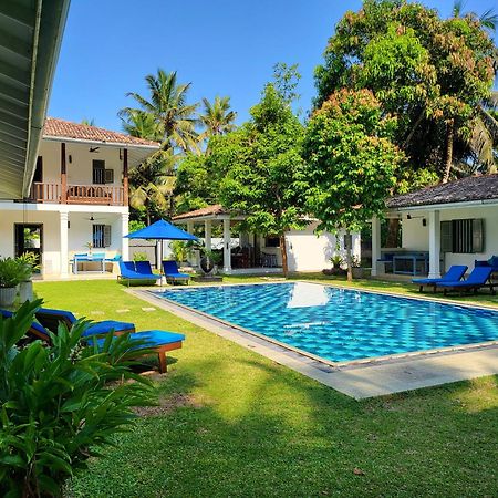 Thalpe Bungalows Unawatuna Buitenkant foto